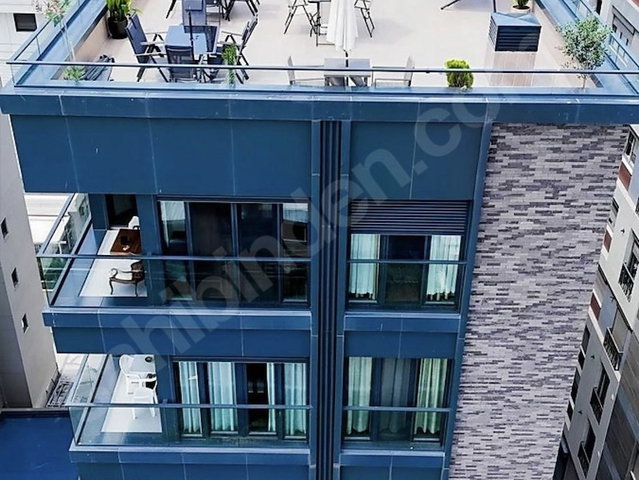 CADDEBOSTAN SAHİLE 2.BİNADA İŞLEK CADDEDE KİRALIK SIFIR İŞYERİ