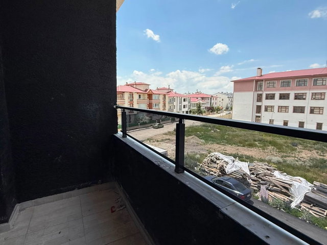 REMAX İLKE'DEN DADAŞKENT'TE 2+1 BAĞIMSIZ MUTFAKLI KİRALIK DAİRE