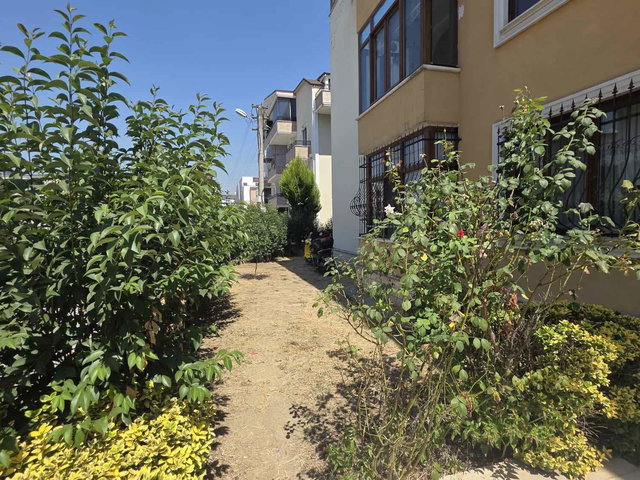 KOCAELİ YENİŞEHİR OSMANLI KONAKLARI ARA KAT SATILIK 3+1 DAİRE