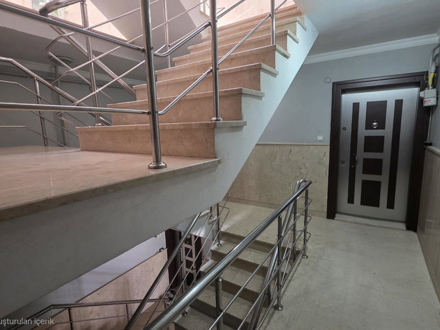 KOCAELİ YENİŞEHİR OSMANLI KONAKLARI ARA KAT SATILIK 3+1 DAİRE