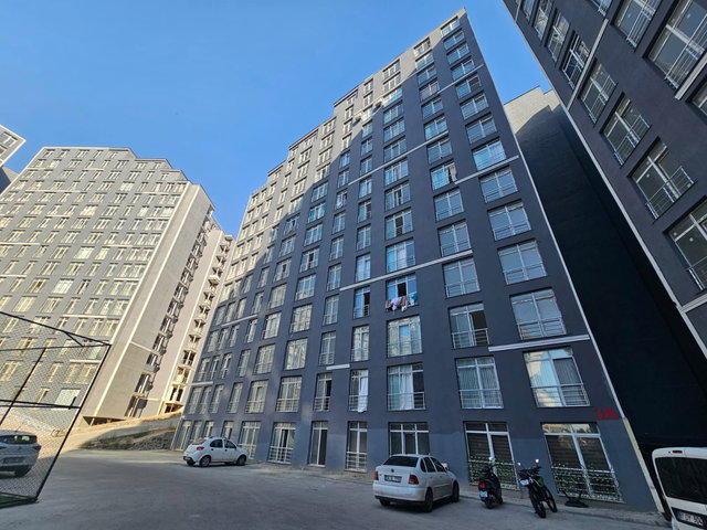 HAYATPARK4 SITESI 6.KAT AÇIK MUTFAK AVANTAJLI SATILIK 2+1 DAIRE