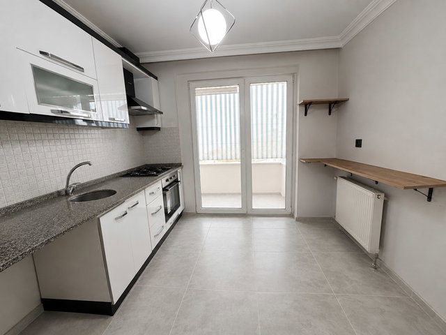RE/MAX İNCİ'DEN 1.SAKARYA ÇAKMAK CADDESİ YAKINI SATILIK 2+1 DAİRE