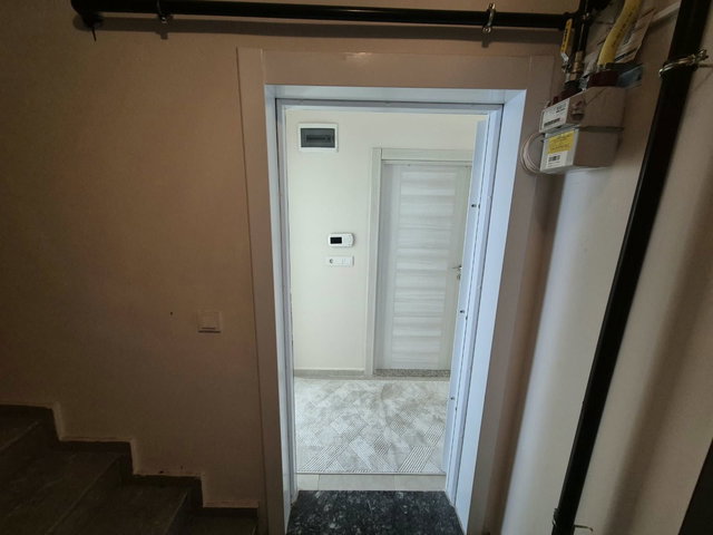ÇANAKKALE MERKEZ ESENLER’DE EŞYALI 2+1 KİRALIK DAİRE