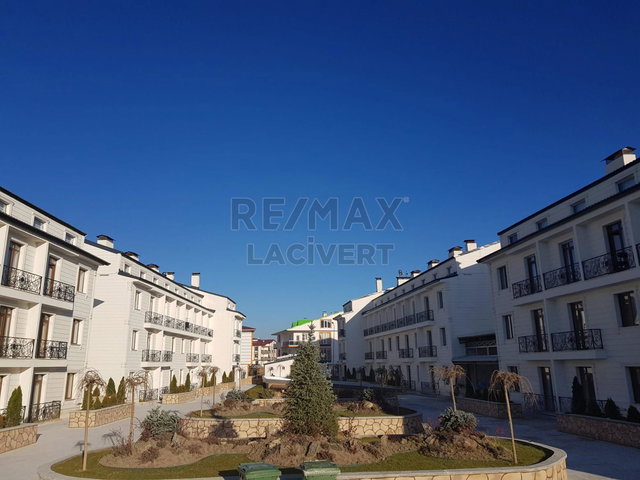 RE/MAX LACİVERT'TEN DADAŞKENT'TE HERŞEY DAHİL EŞYALI KİRALIK 1+1 DAİRE