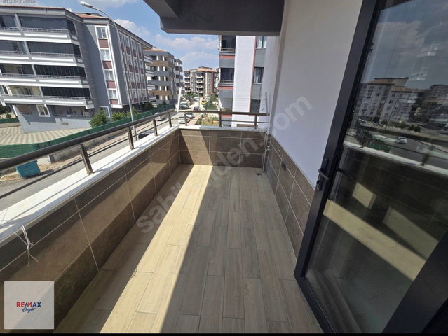 GÜNEYKENT TELEFERIK YANI 2+1 95M² YERDEN ISITMALI SATILIK DAIRE
