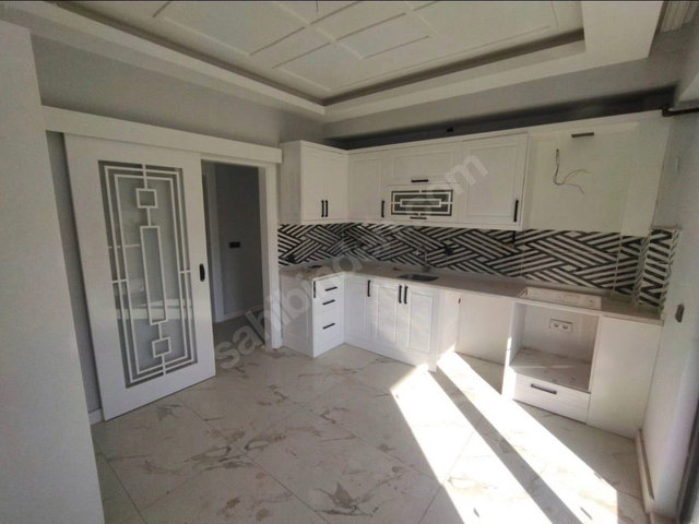 GÜNEYKENT TELEFERIK YANI 2+1 95M² YERDEN ISITMALI SATILIK DAIRE