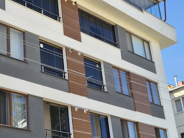 VİŞNELİK'TE YENİ BİNADA FERAH 2+1 KİRALIK DAİRE