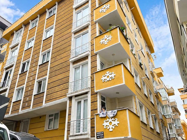 FINDIKLI'DA MARMARA ÜNIVERSITE'SINE KOMŞU SATILIK 2+1 DAIRE