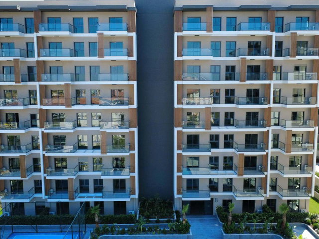 ULUKENT GÜLTEKİN PERA 2  EŞYALI HAVUZ CEPHE KÖŞE KIRALIK 1+1 DAİRE