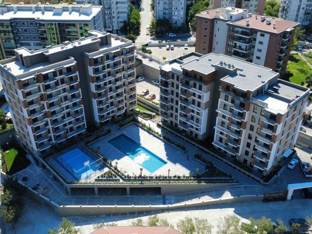 ULUKENT GÜLTEKİN PERA 2  EŞYALI HAVUZ CEPHE KÖŞE KIRALIK 1+1 DAİRE