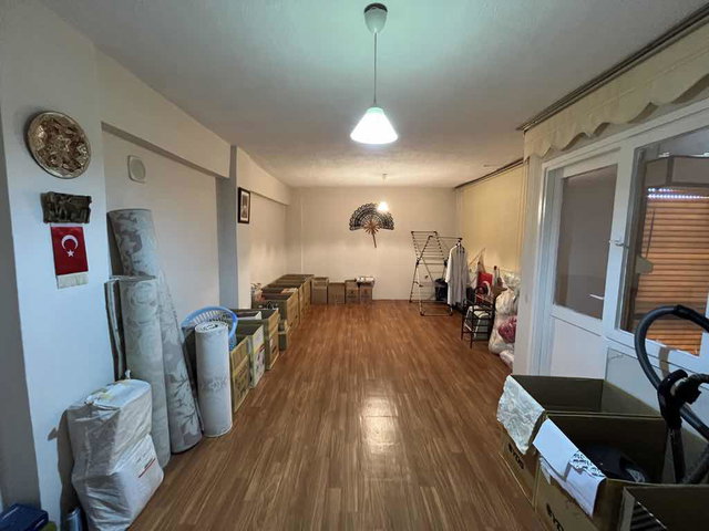 ÇİĞLİ EGEKENT SATILIK 3+1 DAİRE
