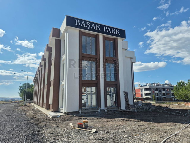 RE/MAX LACIVERT'TEN DADAŞKENT'TE SATILIK 1+1 DAIRE