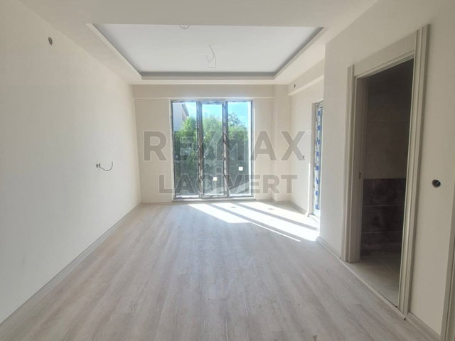 RE/MAX LACIVERT'TEN DADAŞKENT'TE SATILIK 1+1 DAIRE