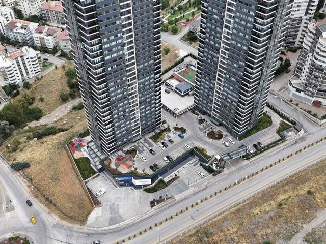 DOC’S VADİ’DE  ÇANKAYA’DA SATILIK 4,5+1 HAVUZLU LÜKS SİTE