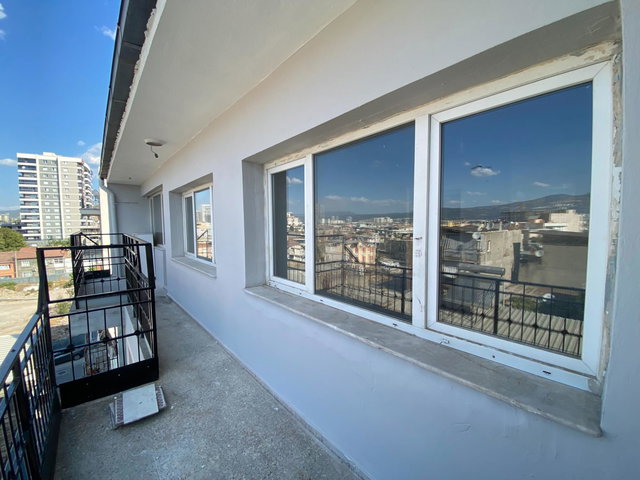 - ACİL SATILIK- BORNOVA BİRLİK MAHALLESİ'NDE