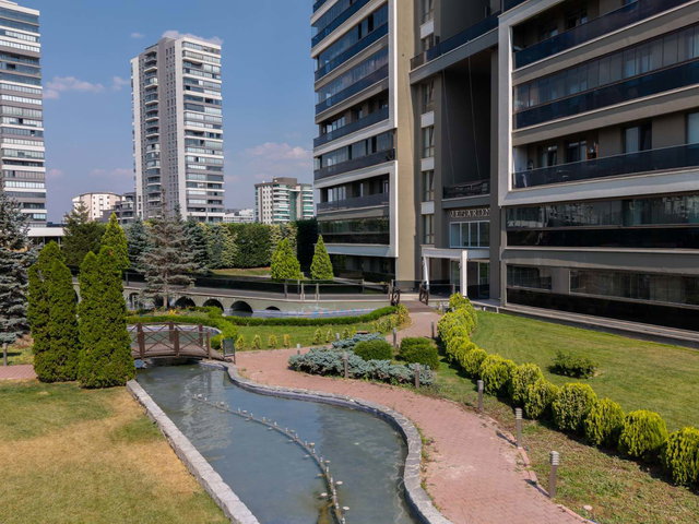 YAŞAMKENT MEGARON SİTESİNDE KİRALIK 4+1 DAIRE