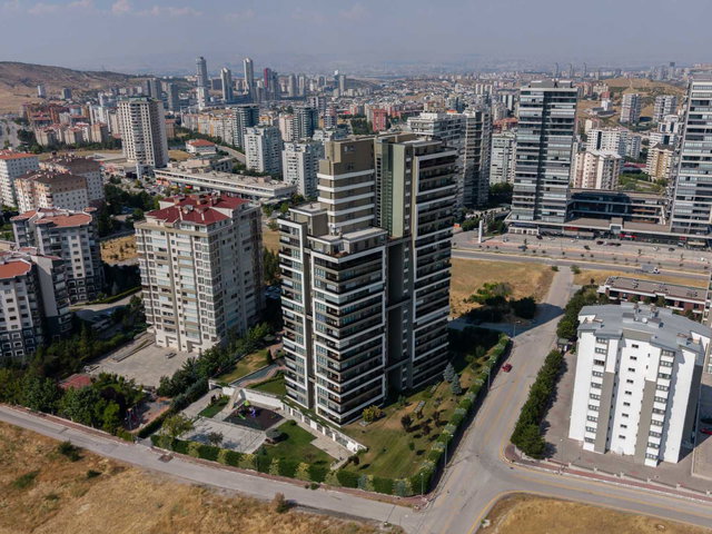 YAŞAMKENT MEGARON SİTESİNDE KİRALIK 4+1 DAIRE