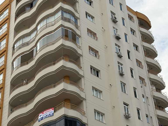 RE/MAX OVA’DAN HUZUREVLERİ’NDE ARMA PROJE’DE 5+1 LÜKS SATILIK DAİRE