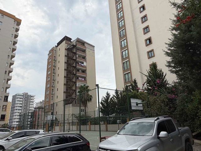 RE/MAX OVA’DAN HUZUREVLERİ’NDE ARMA PROJE’DE 5+1 LÜKS SATILIK DAİRE