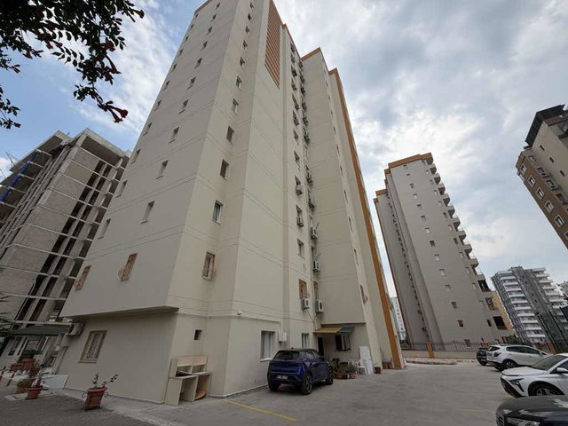 RE/MAX OVA’DAN HUZUREVLERİ’NDE ARMA PROJE’DE 5+1 LÜKS SATILIK DAİRE