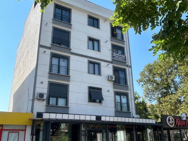 TUZLA İSTASYON MAH ÇİÇEKÇİLER CAD MARMARAYA ÇOK YAKIN AYDINLIK, FERAH VE KEYİFLİ 1+1 KİRALIK DAİRE