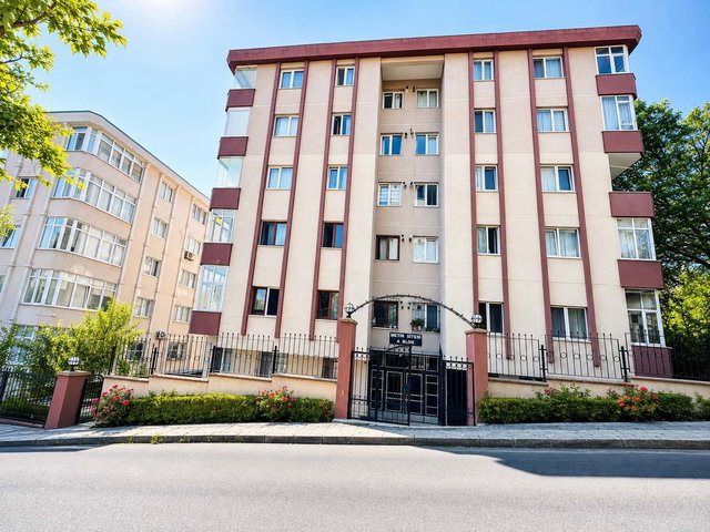 ÜSKÜDAR CUMHURİYET MAHALLESİ SİTE İÇERİSİNDE 3+1 KİRALIK DAİRE