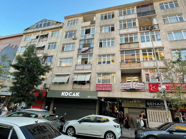 KARTAL SOĞANLIK ATATÜRK CAD. ÜZERİNDE GENİŞ KULLANIM SATILIK3+1