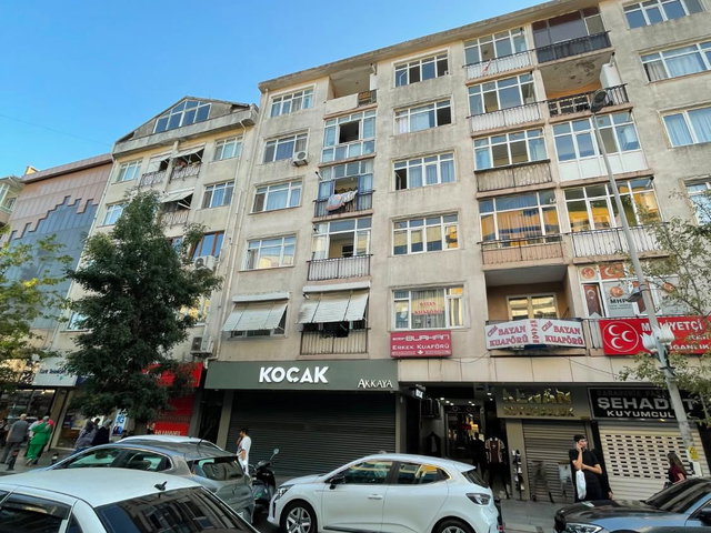 KARTAL SOĞANLIK ATATÜRK CAD. ÜZERİNDE GENİŞ KULLANIM SATILIK3+1