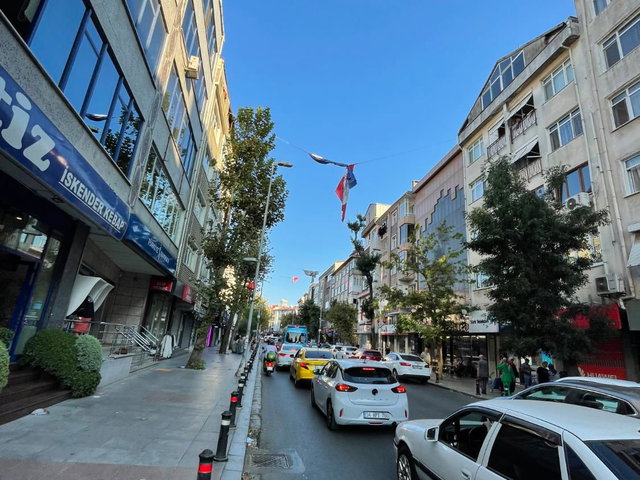 KARTAL SOĞANLIK ATATÜRK CAD. ÜZERİNDE GENİŞ KULLANIM SATILIK3+1