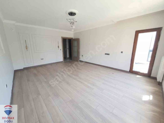 REMAX DOĞU'DAN ÇATALÇEŞMEDE FULL+ FULL YAPILI SATILIK 3+1 DAİRE