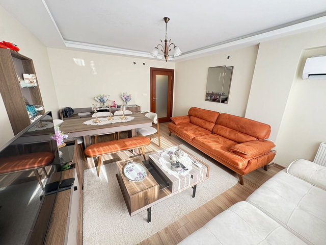 EMEK 18. CADDE'DE FIRSAT SATILIK 2+1 DAİRE