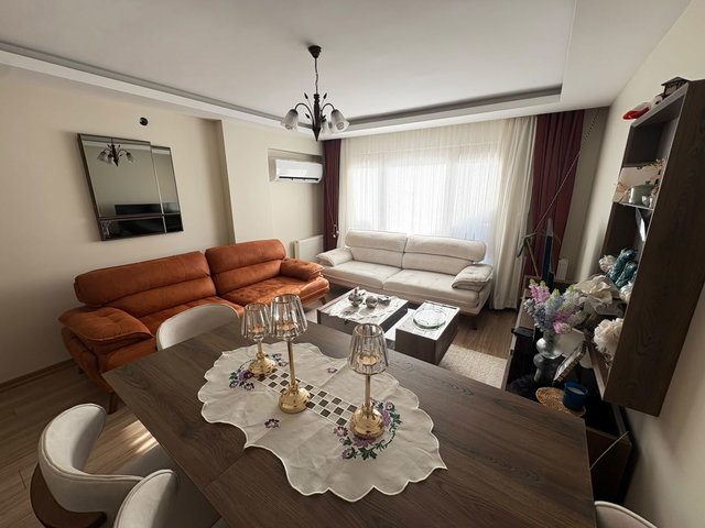 EMEK 18. CADDE'DE FIRSAT SATILIK 2+1 DAİRE
