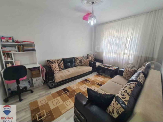 REMAX DOĞU'DAN ÇAYDAÇIRA FIRAT İLKOKULU YANINDA SATILIK 2+1DAİRE