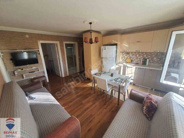 REMAX DOĞUDAN ÇAYDAÇIRA İKİTELLİ TOKİDE KİRALIK EŞYALI 2+1 DAİRE