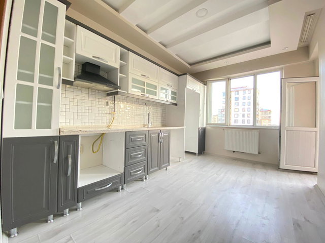 REMAX İLKE'DEN HİLALKENT'TE 3+1 SATILIK DAİRE