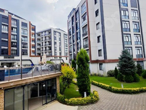 TUZLA VİZYONPARK DA BAHÇE KATI 2+1 82 M2