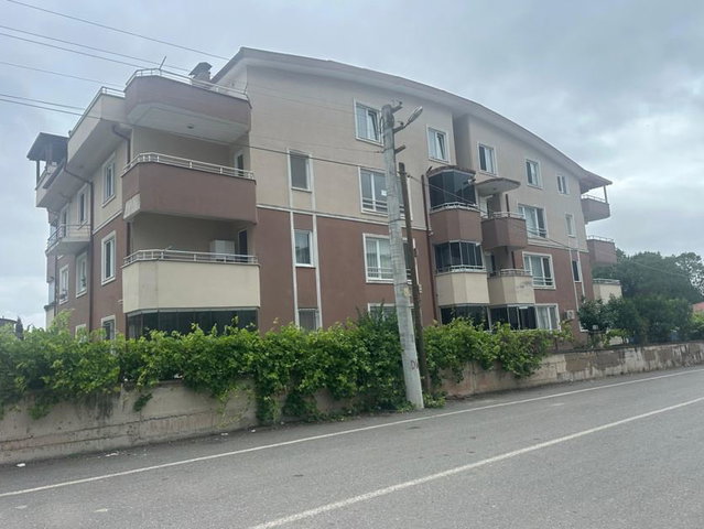 REMAX EXCELLLENCE UZUNÇİFTLİK MAH KİRALIK 130 M2 2+1 ARA KAT