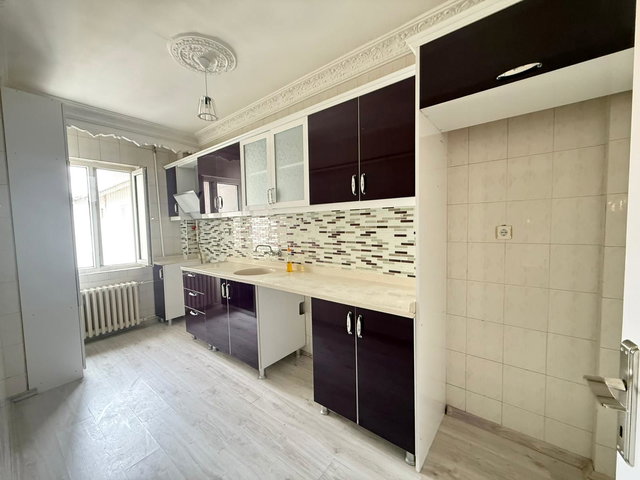 REMAX İLKE'DEN GEZ MAHALLESİ'NDE 3+1 KİRALIK DAİRE