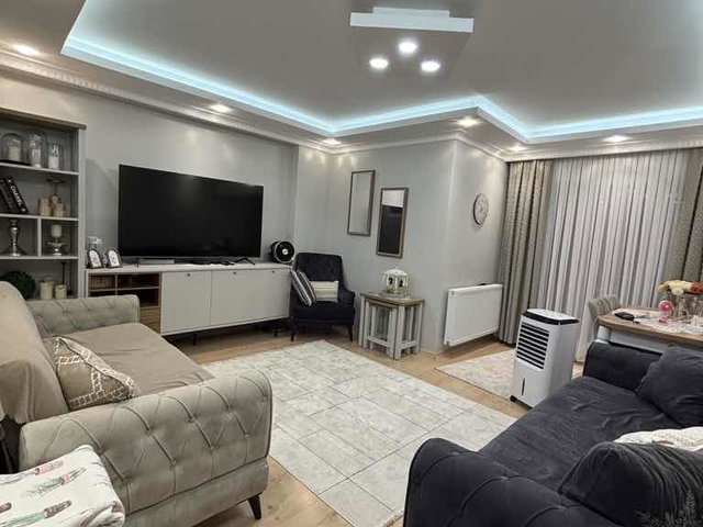BEYOĞLU HACIAHMET’TE 2+1 | 60 M² NET | BALKONLU | ASANSÖRLÜ