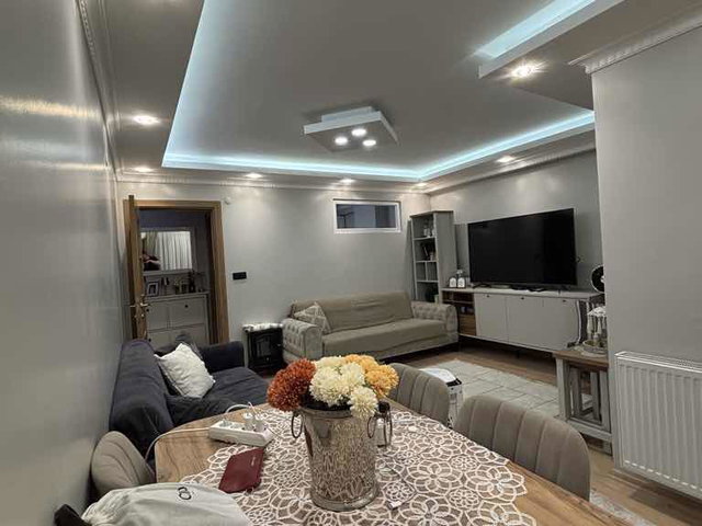 BEYOĞLU HACIAHMET’TE 2+1 | 60 M² NET | BALKONLU | ASANSÖRLÜ