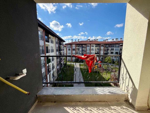 KARTEPE SAĞLIK KENT KONUTLARI SİTESİ SATILIK 2+1 ARAKAT DAİRE!