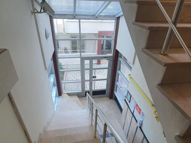 PINARTEPE MAHALLESİ MERKEZİ KONUMDA KİRALIK 2+1 DAİRE