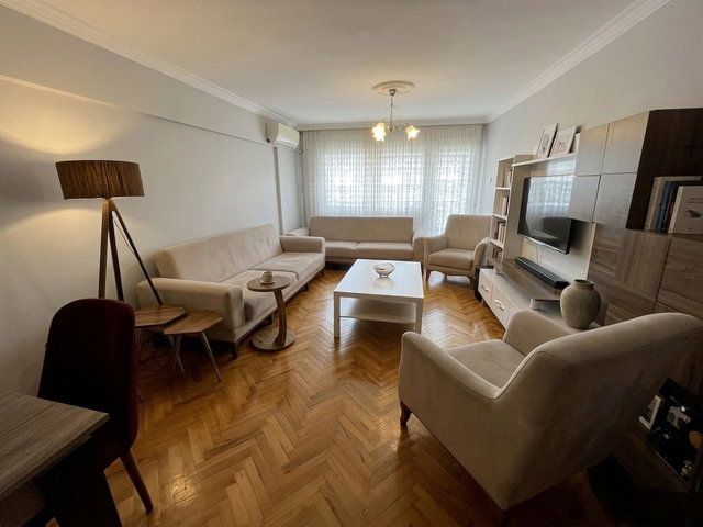 NERGİZ İZBAN’A YAKIN ÇİFT CEPHELİ ASANSÖRLÜ 3+1 SATILIK DAİRE