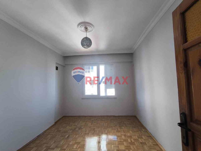 ANTALYA KONYAALTI AKKUYU MAHALLESİ KİRALIK ARAKAT 3+1 DAİRE