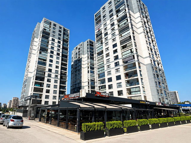 REMAX BEYAZ 23 NİSAN MAHALLESİ ONA 191 SİTESİN'DE SATILIK 3+1 DAİRE