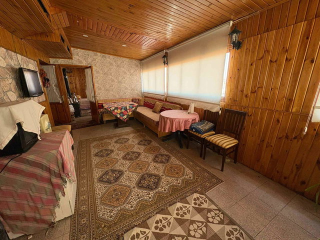 DEMETEVLER 405. CADDEDE MASRAFSIZ, YAPILI,TERASLI HARİKA DUBLEX