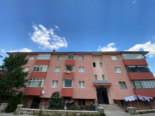 REMAX ARTIS'TEN ŞÜKRÜPAŞA'DA KIRALIK 3+1 DAIRE