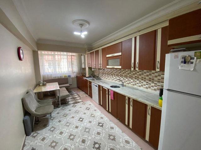 REMAX ARTIS'TEN ŞÜKRÜPAŞA'DA KIRALIK 3+1 DAIRE