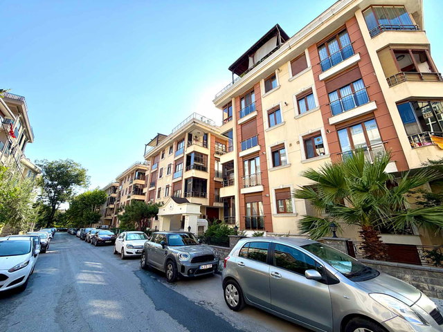 İDEAL KONAKLARI'NDA 3+2 180M² DUBLEKS-DEPO-KAPALI OTOPARK