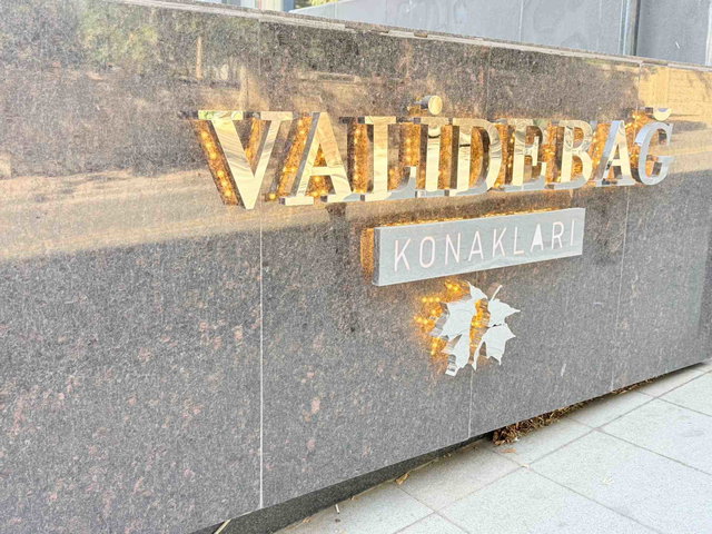 VALİDEBAĞ KONAKLARI 1+1 -68M2